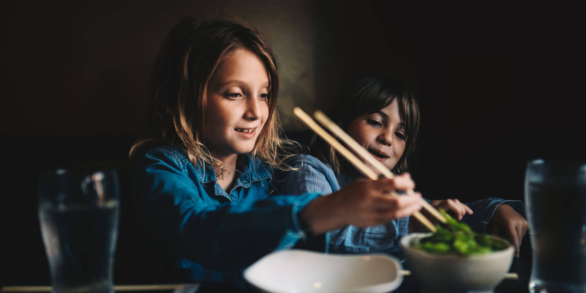 children in restaurant